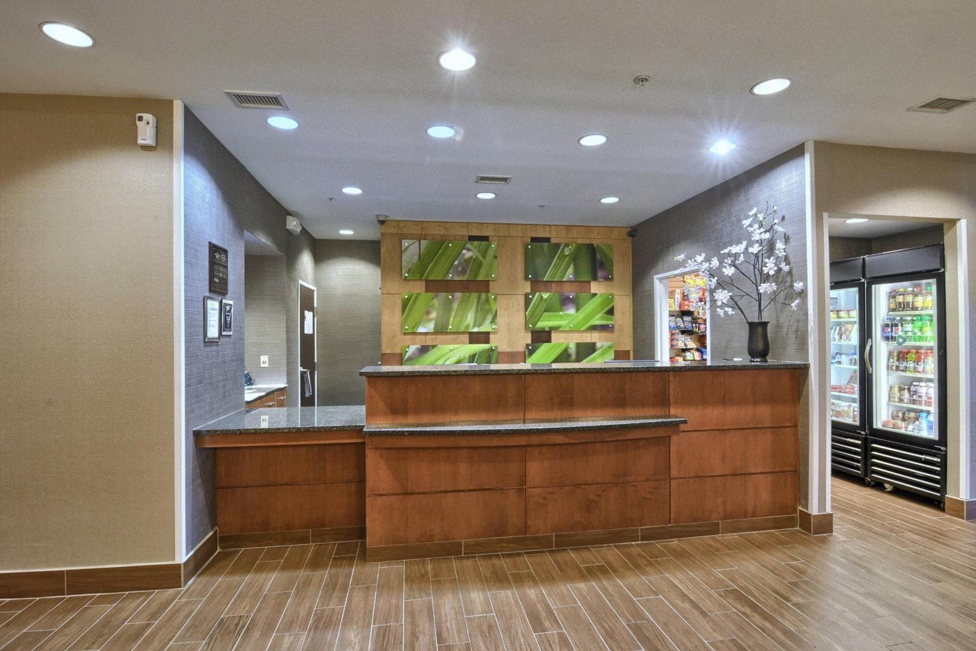 Springhill Suites Detroit Southfield Exterior photo