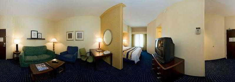 Springhill Suites Detroit Southfield Exterior photo